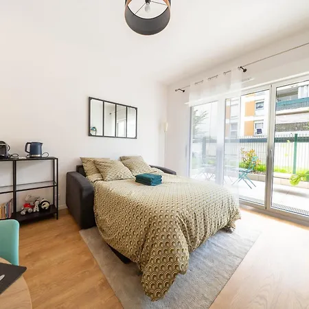 La De Apartment *